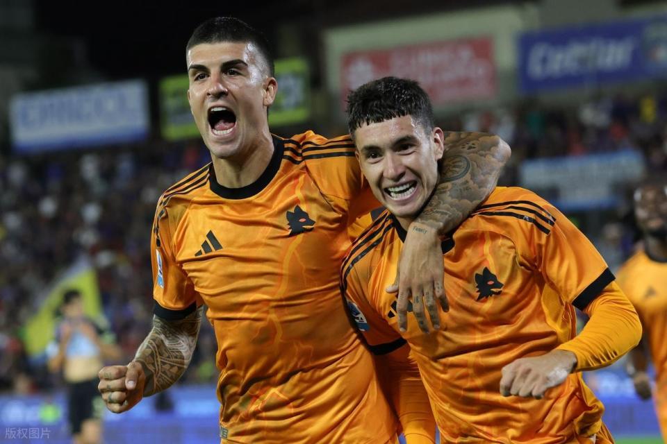 万欧元, 得手, src