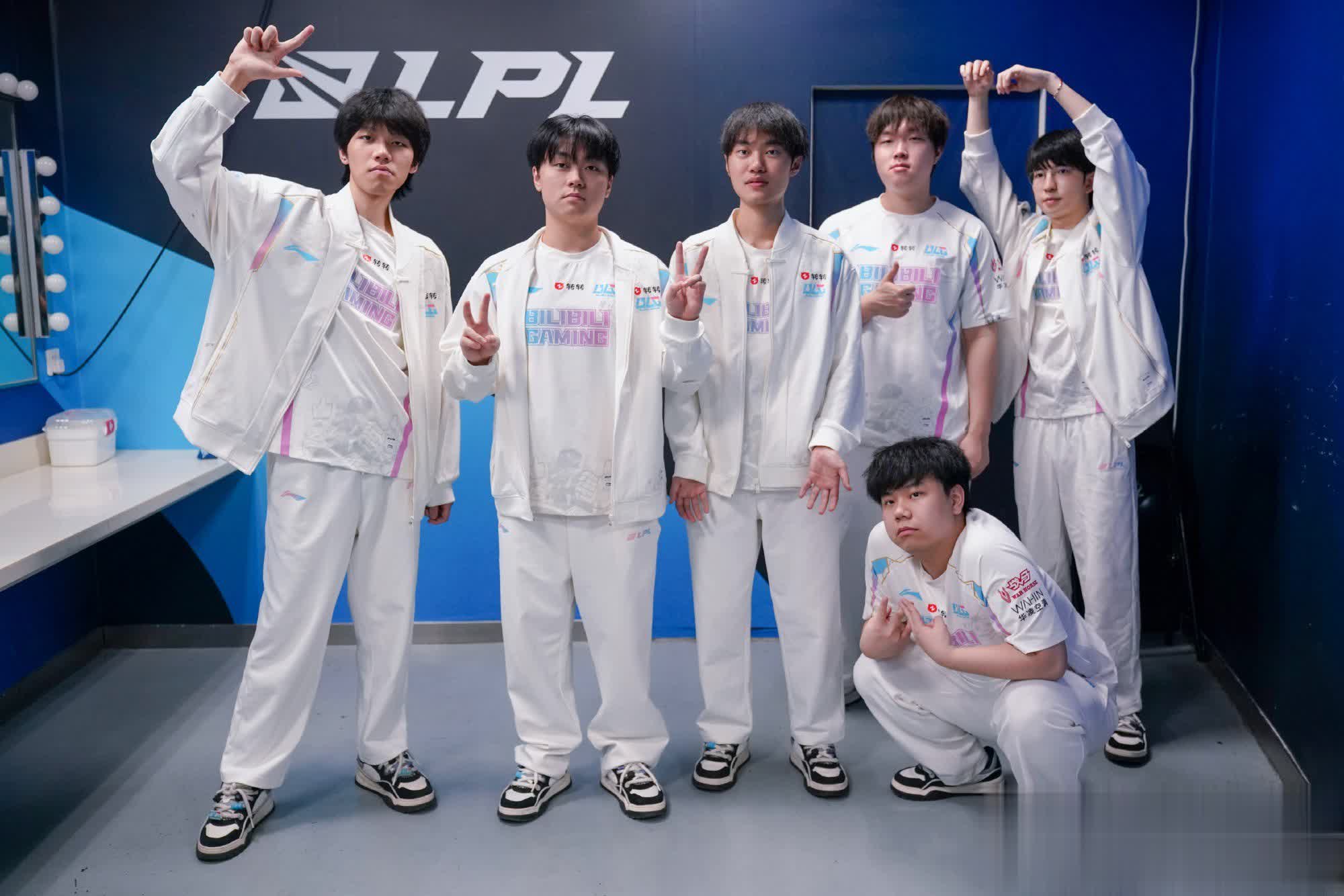 王多多和鼓, 最菜上单 王多多和鼓, 最菜上单