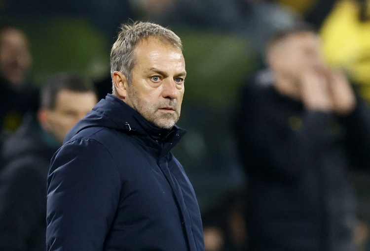 引进一名左, 弗里克, 求源于主帅 引进一名左, 弗里克, 求源于主帅